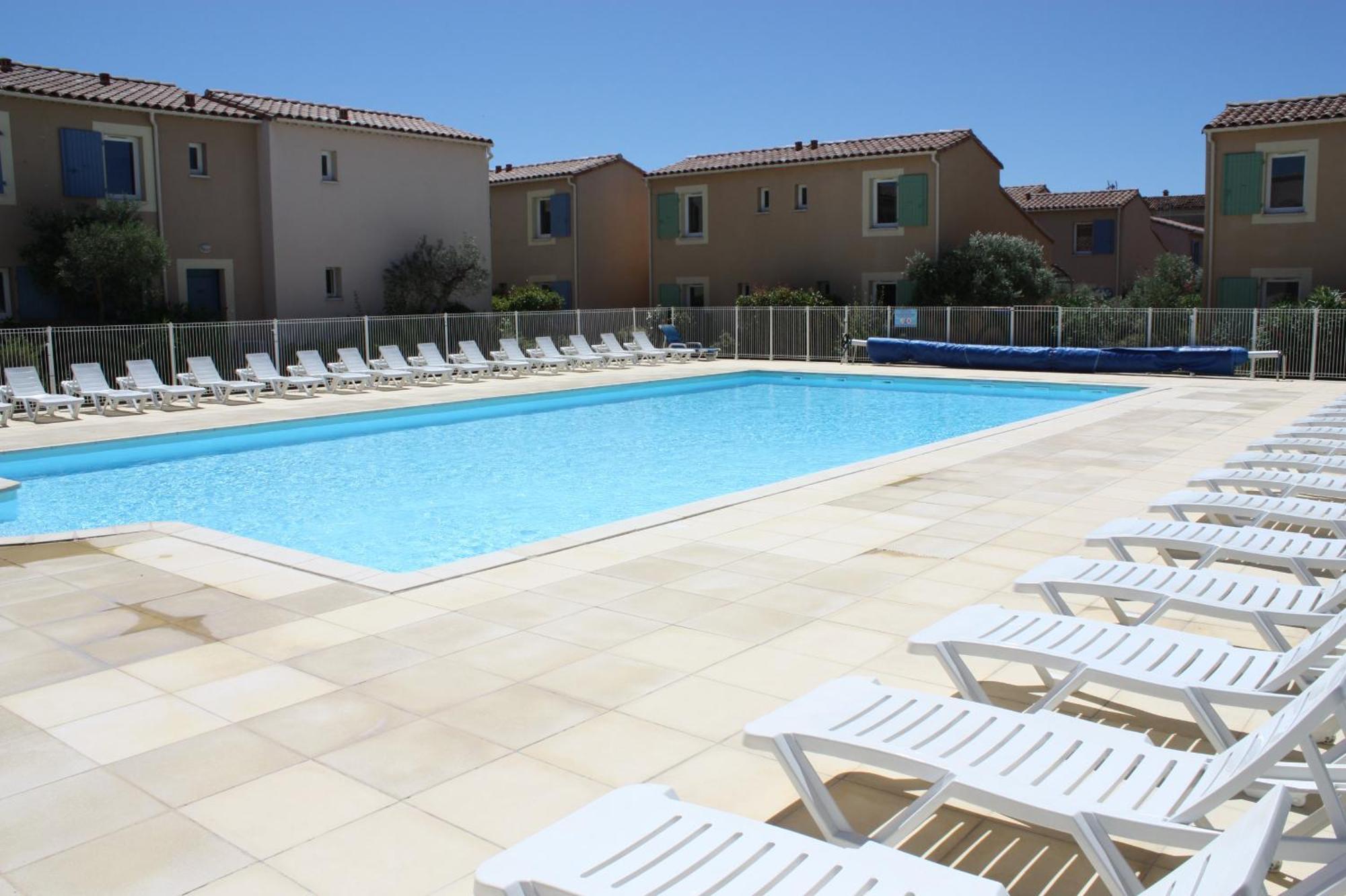 Charming Rental With Shared-Pool In The Alpilles. มูริแยส ภายนอก รูปภาพ