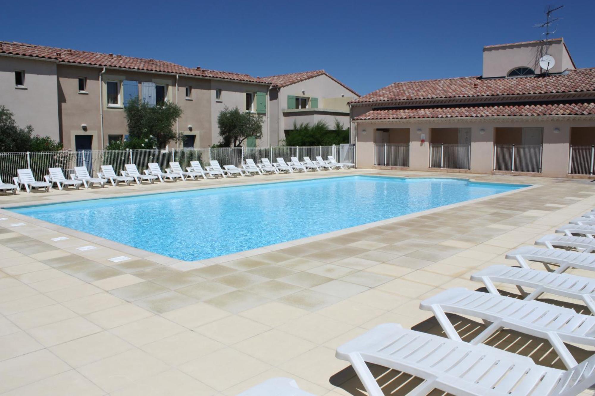 Charming Rental With Shared-Pool In The Alpilles. มูริแยส ภายนอก รูปภาพ
